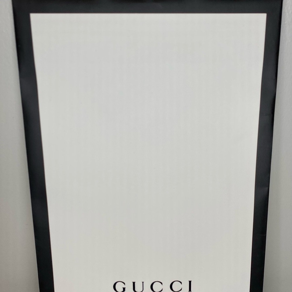 Gucci box